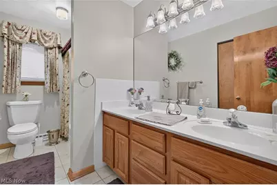 9015 Mapleton Street SE, East Canton, OH 44730 - Photo 22