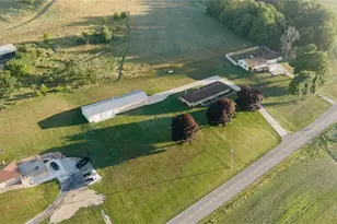 9015 Mapleton St SE, East Canton, OH 44730 - Photo 8