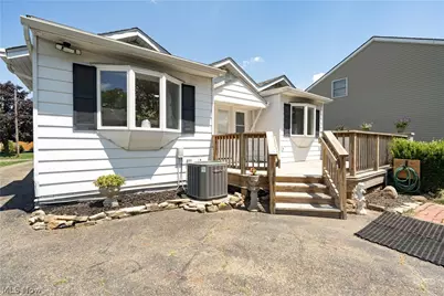 1042 Leighton Avenue, Cuyahoga Falls, OH 44221 - Photo 6
