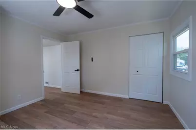 1042 Leighton Avenue, Cuyahoga Falls, OH 44221 - Photo 30