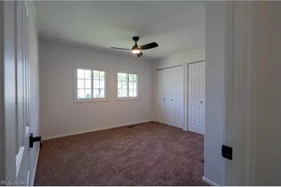 1042 Leighton Avenue, Cuyahoga Falls, OH 44221 - Photo 22