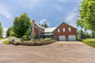 945 Remsen Rd, Medina, OH 44256 - Photo 2