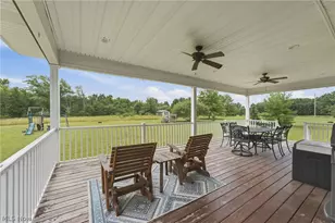 9288 Columbus Rd NE, Louisville, OH 44641 - Photo 40