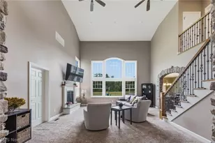 9288 Columbus Rd NE, Louisville, OH 44641 - Photo 6