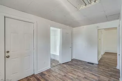 949 S Arch Avenue, Alliance, OH 44601 - Photo 12