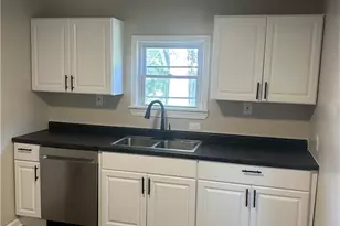 394 Cleveland Rd, Loveland, OH 44108 - Photo 12