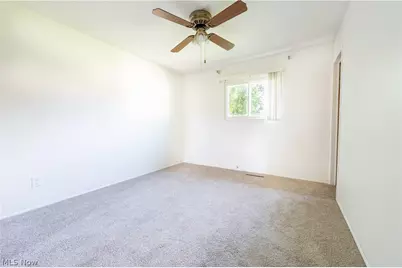 24320 Laing Road, Huber Heights, OH 44146 - Photo 16