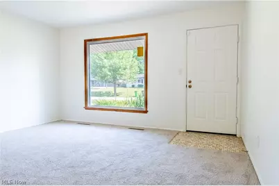 24320 Laing Road, Huber Heights, OH 44146 - Photo 4