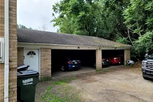 1719 Fulton Rd NW, Canton, OH 44703 - Photo 2