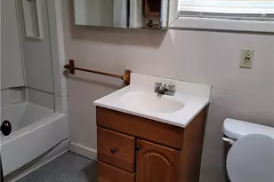 543 Kling St, Akron, OH 44311 - Photo 8
