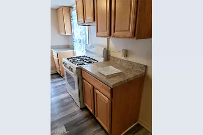 543 Kling Street, Akron, OH 44311 - Photo 4