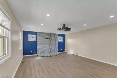 270 Pasadena, Elyria, OH 44035 - Photo 8