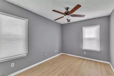 270 Pasadena, Elyria, OH 44035 - Photo 26