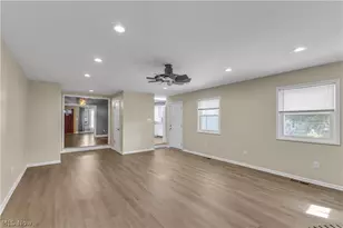 270 Pasadena, Elyria, OH 44035 - Photo 10