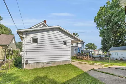 270 Pasadena, Elyria, OH 44035 - Photo 6