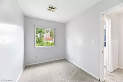2045-2047 20th Street SW, Akron, OH 44314 - Photo 16