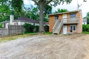 2045-2047 20th Street SW, Akron, OH 44314 - Photo 2