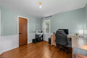272 S Hawkins Ave, Akron, OH 44313 - Photo 18