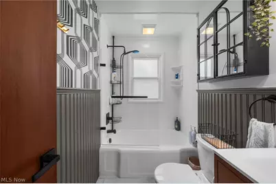 272 S Hawkins Avenue, Akron, OH 44313 - Photo 20