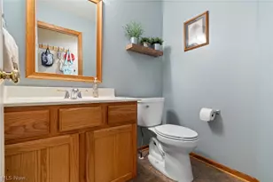 3883 Cromford Cir NW, Uniontown, OH 44685 - Photo 16