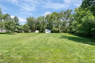 3883 Cromford Cir NW, Uniontown, OH 44685 - Photo 40