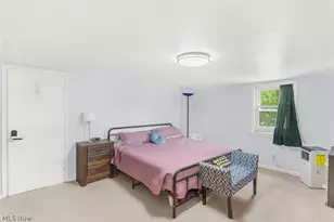 255 Grandview Ave, Hubbard, OH 44425 - Photo 18