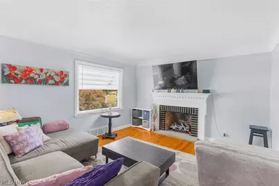 255 Grandview Avenue, Hubbard, OH 44425 - Photo 6