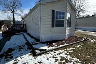 2655 Stoneyridge Dr, Madison, OH 44057 - Photo 2