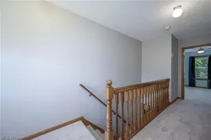 835 Yorkshire Dr, Ravenna, OH 44266 - Photo 4