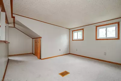262 E 323rd Street, Willowick, OH 44095 - Photo 26