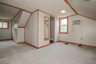 262 E 323rd St, Willowick, OH 44095 - Photo 24