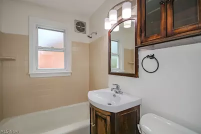 262 E 323rd Street, Willowick, OH 44095 - Photo 22