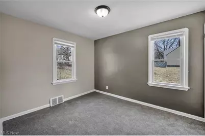 9901 Marah Avenue, Loveland, OH 44104 - Photo 10