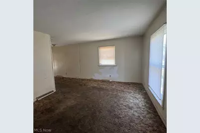1362 Hammel Street, Akron, OH 44306 - Photo 6