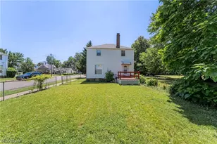19211 Mohican Ave, Loveland, OH 44119 - Photo 26