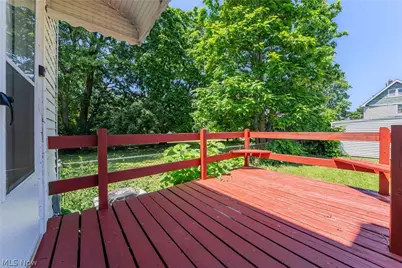 19211 Mohican Avenue, Loveland, OH 44119 - Photo 22