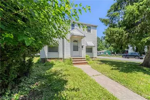 19211 Mohican Ave, Loveland, OH 44119 - Photo 2