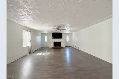 2051 Randall Street, Lorain, OH 44052 - Photo 20