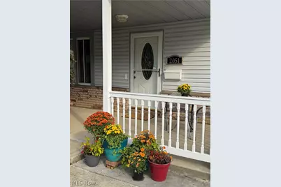 2051 Randall Street, Lorain, OH 44052 - Photo 2