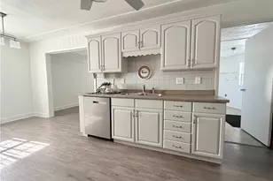 2051 Randall St, Lorain, OH 44052 - Photo 8