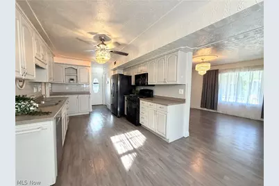 2051 Randall Street, Lorain, OH 44052 - Photo 10