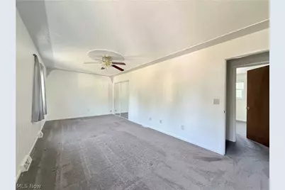 2051 Randall Street, Lorain, OH 44052 - Photo 32