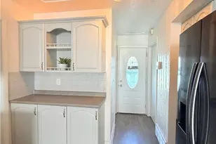 2051 Randall St, Lorain, OH 44052 - Photo 6