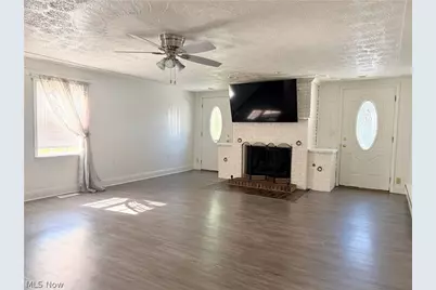 2051 Randall Street, Lorain, OH 44052 - Photo 22