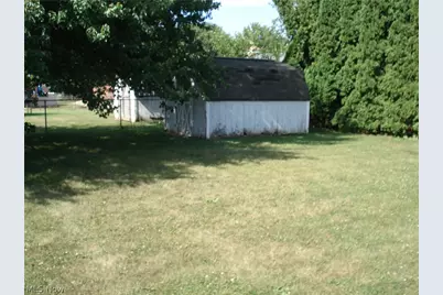 262 W Parkway Drive, Madison, OH 44057 - Photo 16