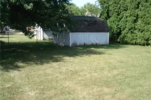 262 W Parkway Dr, Madison, OH 44057 - Photo 16