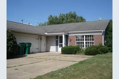262 W Parkway Drive, Madison, OH 44057 - Photo 2