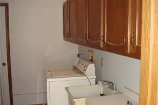 262 W Parkway Dr, Madison, OH 44057 - Photo 14
