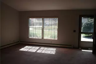 262 W Parkway Dr, Madison, OH 44057 - Photo 4