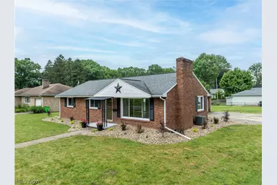 120 S McKinley Avenue, Dover, OH 44622 - Photo 2